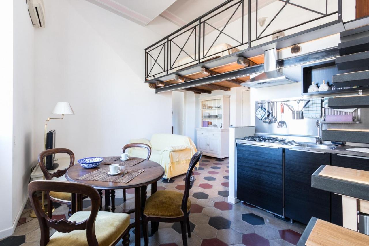 Sunny Apartment Navona Square Roma Exterior foto