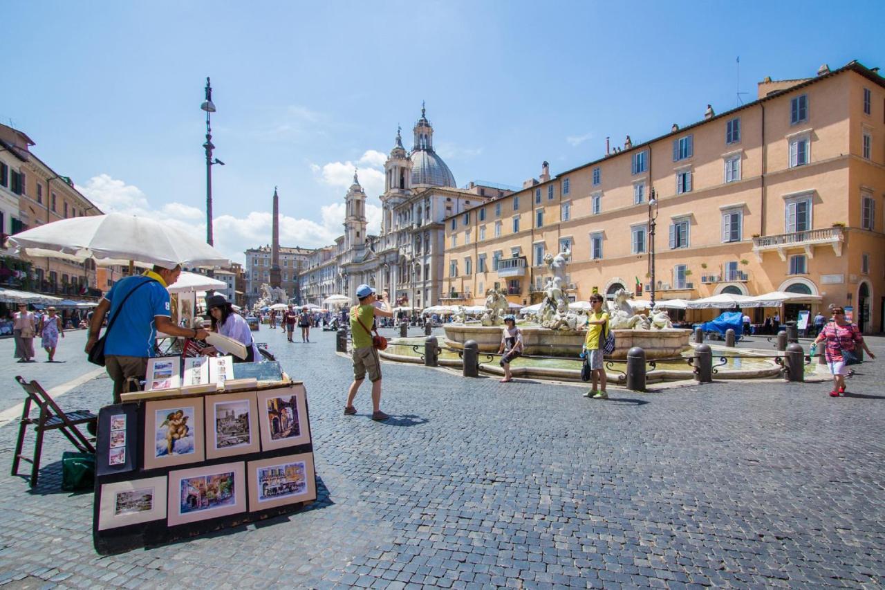 Sunny Apartment Navona Square Roma Exterior foto